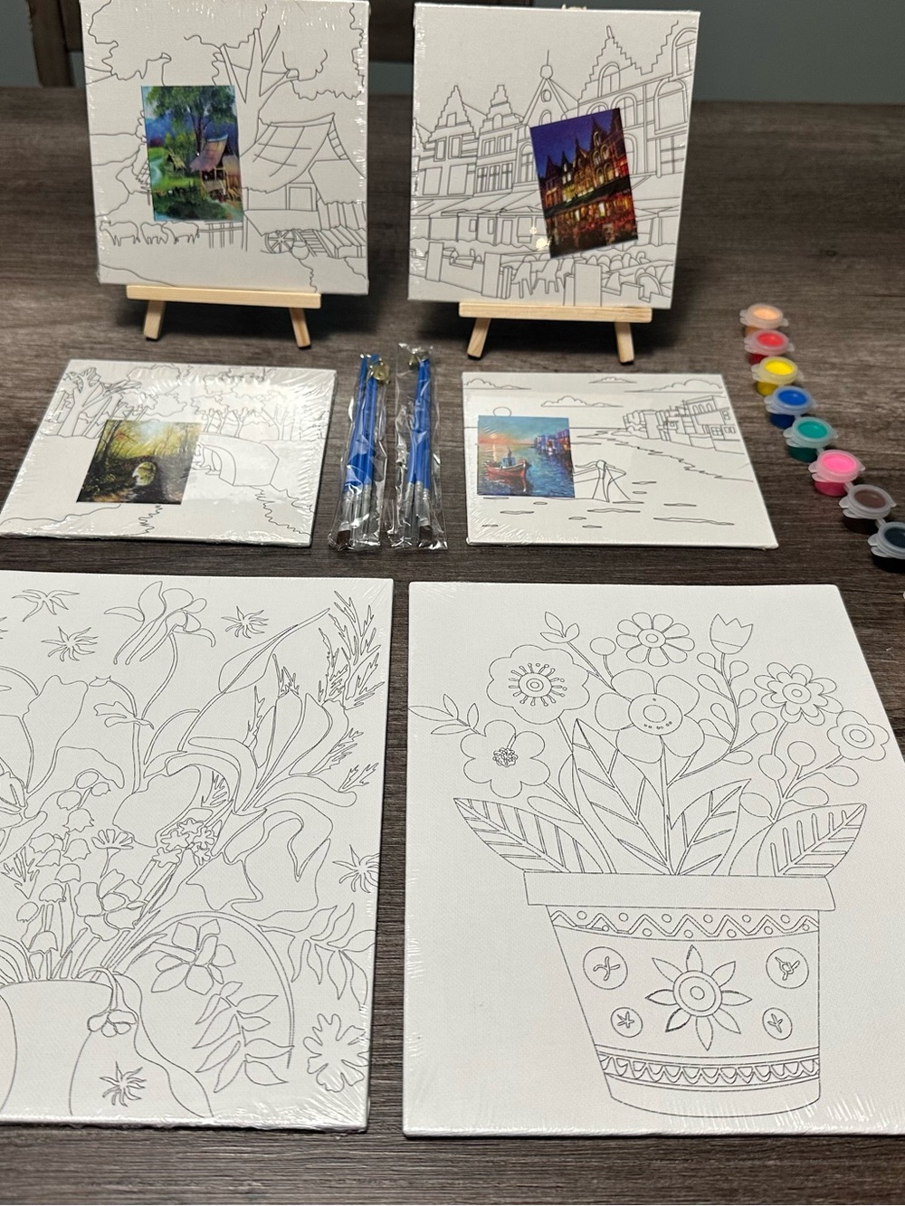Lot of painting kit